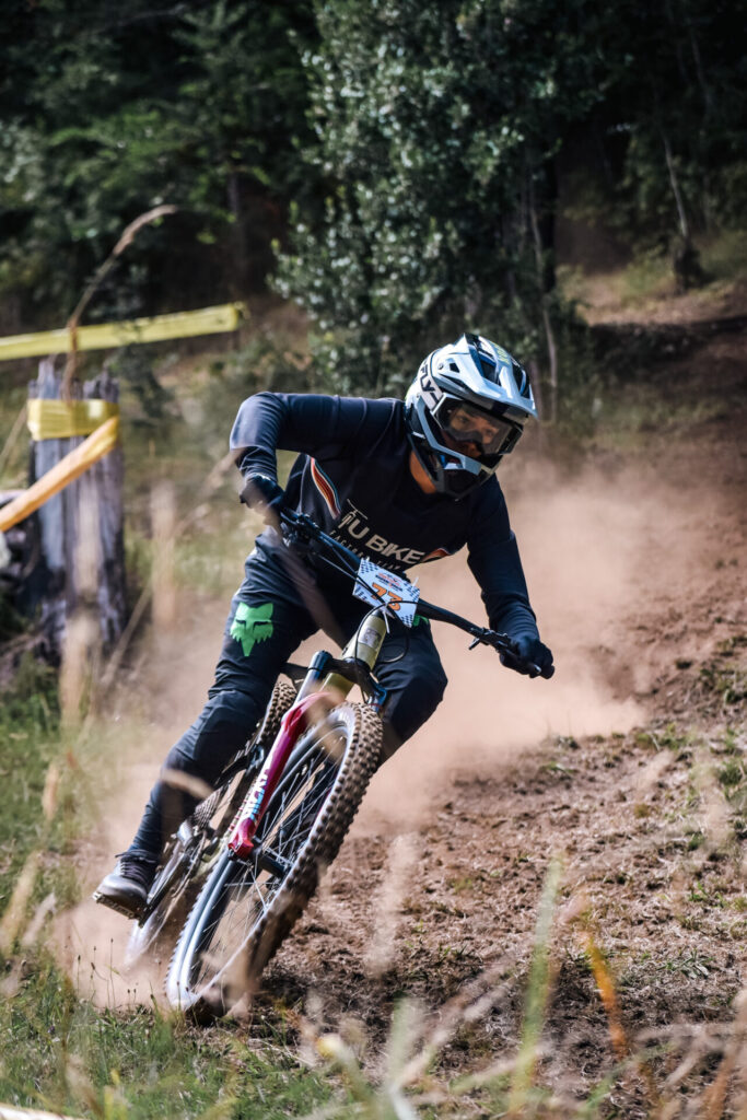 Carrera de descenso en Pucón 2026